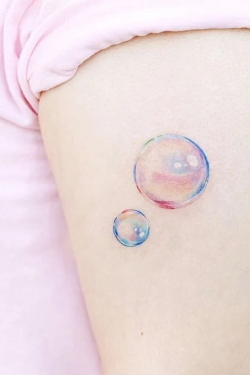 Mini tatuajes para mujeres de más de 40