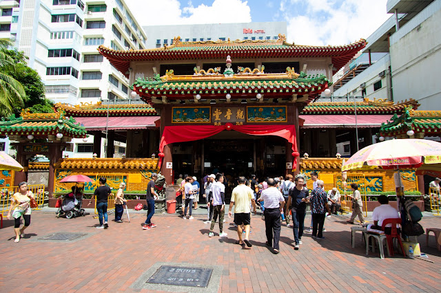 Kwan Im Thong Hood Cho Temple-Singapore