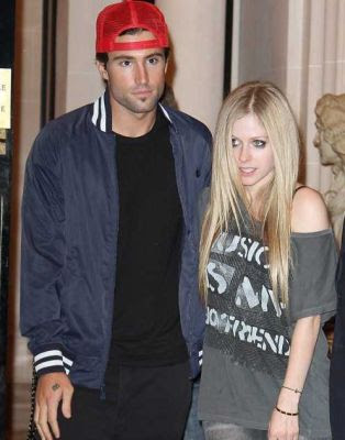 Avril Lavigne Boyfriend