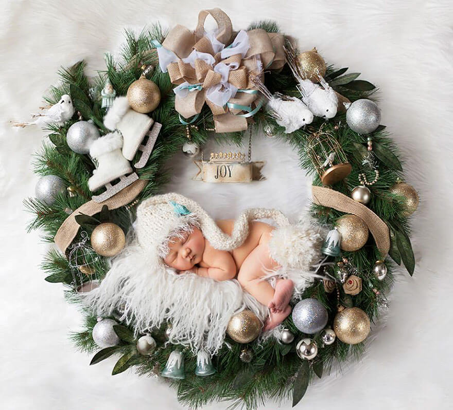 35 Cute Babies Celebrating Their First Ever Christmas (Pictures)