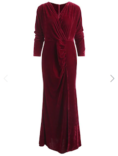 https://www.dresslily.com/slit-velvet-maxi-dress-product3801143.html?lkid=73585707