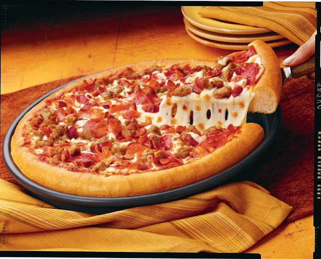 ★★★★★ | Stuffed Crust Meaty Pizza