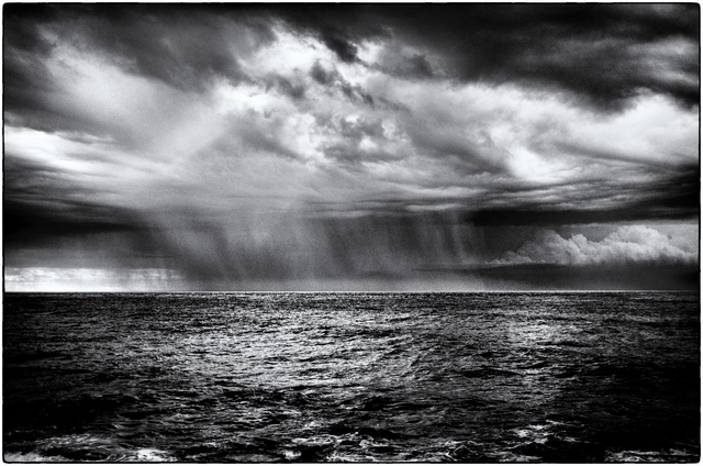 Photo by Steve Meddle / Lenscap Photography / Storm incoming, Portland, Isle of Portland, Dorset, England / Fujifilm X100