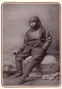 Cap Sitting Suit