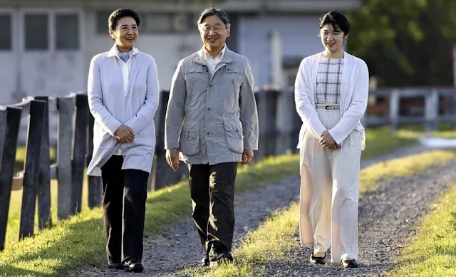 Emperor Naruhito, Empress Masako and Princess Aiko visited the Imperial Stock Farm in Tochigi