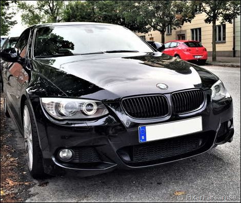 Front-BMW-325i-2010-Svarta-Gälar