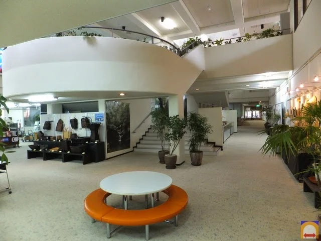 Plant service center inside 4
