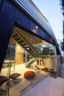 Skywave House