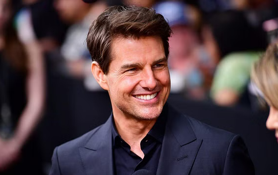 Tom Cruise - Biography, Height, Weight, Age, Wife, Girlfriend, Family, Life  Story & More