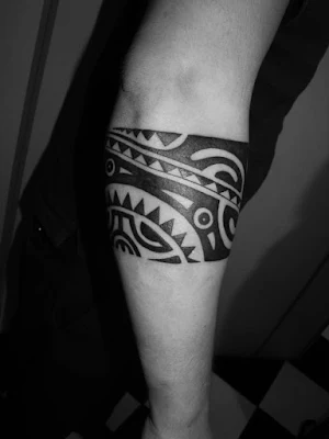 imagen de tatuaje maori estilo samoano