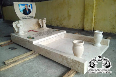 Kijing Makam Eropa Bahan Marmer