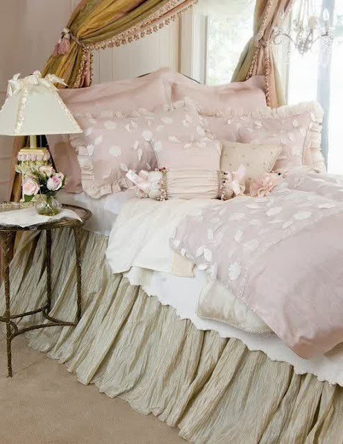 Romantic Provence Bedroom Decoration Ideas