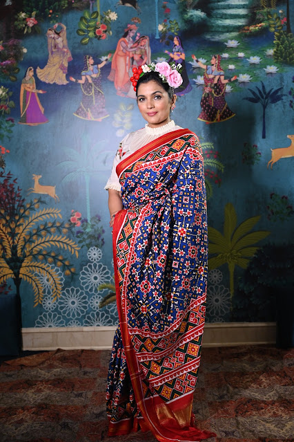 Blue Navratan double ikat patan patola