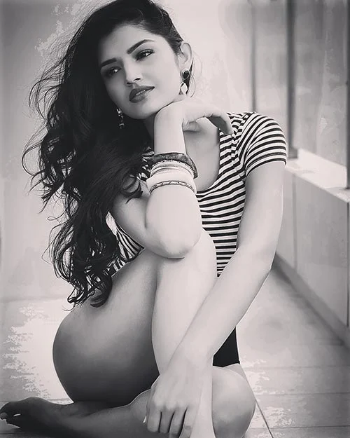 Tara Alisha Berry hot photos mastram actress