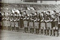 Selección de ESPAÑA - Temporada 1992-93 - Zubizarreta, Giner, Julio Salinas, Alcorta, Cristóbal y Beguiristain; Julen Guerrero, Bakero, Ferrer, Guardiola y Lasa - ESPAÑA 5 (Cristóbal, Bakero, Beguiristáin, Christiansen y Aldana), LITUANIA 0 - 24/02/1993 - Mundial de Estados Unidos, fase de clasificación - Sevilla, estadio Benito Villamarín - Alineación: Zubizarreta; Ferrer, Alcorta, Giner, Lasa; Cristóbal, Guardiola, Julen Guerrero (Aldana, 58'), Beguiristáin; Bakero y Julio Salinas (Christiansen, 79')