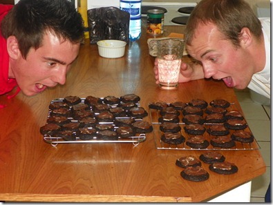 Paulo and Cauble admiring my mint cookies