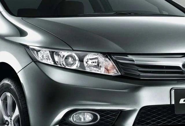 Novo New Civic 2012 - faróis