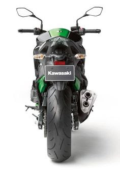 Kawasaki-Z800-Rear-view-image