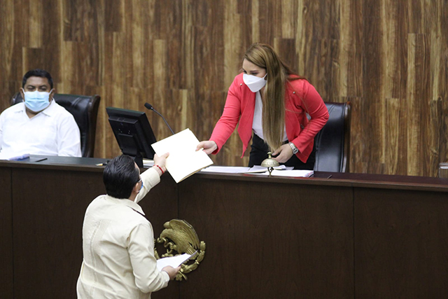 Morena propone revocación de mandato en Yucatán para gobernador, alcaldes y diputados Foto Antonio Sánchez