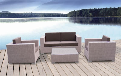 Outdoor Contemporary Furniture on This Fabulous Modern Outdoor All Weather Furniture Set Is Crafted Of