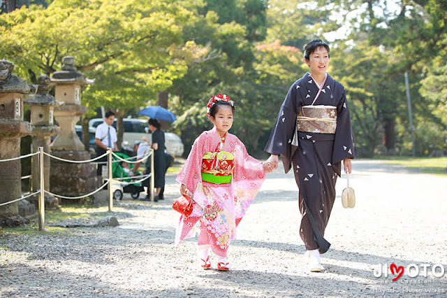 手向山八幡宮で七五三出張撮影