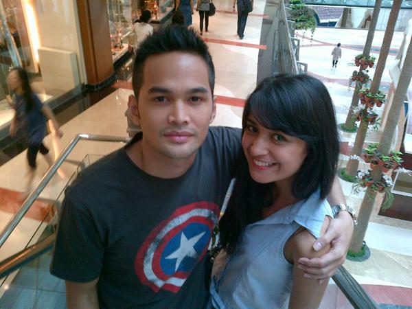 foto pipit pacar teuku wisnu}