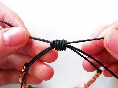 How to make your bracelets adjustable - simple sliding knot - YouTube
