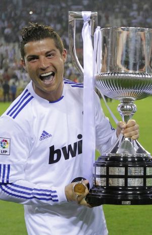 Real Madrid campeón Copa del Rey 2010/2011 Real Madrid campeón Copa del Rey 2010/2011