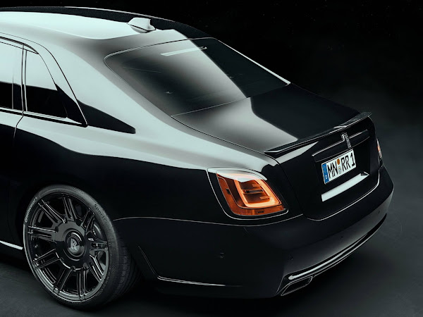 Rolls Royce Ghost Schwarzes Abzeichen