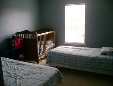 boys room 002