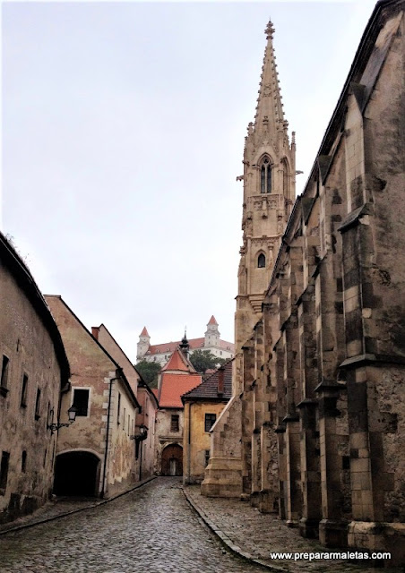 visitar el casco antiguo de Bratislava