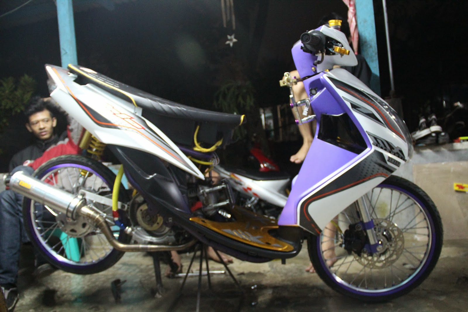 Modifikasi Motor Mio Soul Street Racing