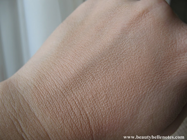 Vichy Dermablend 25 Nude Swatch