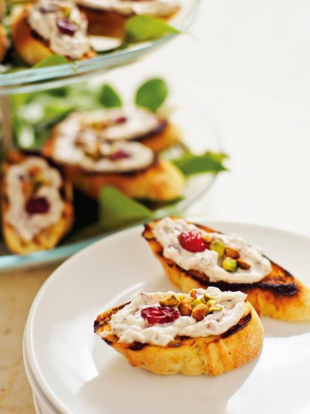 Crowd-Pleasing Thanksgiving Appetizer Recipes