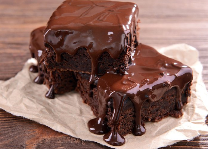 14 Resepi Topping Coklat Yang Sedap Untuk Kek, Biskut, Brownies Atau