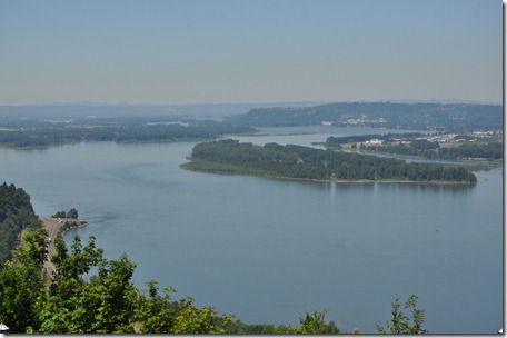 Touring the Gorge (waterfalls), Or 137