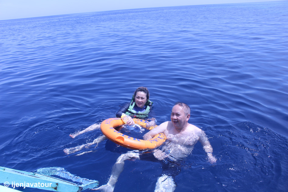 Snorkling di Pulau Menjangan