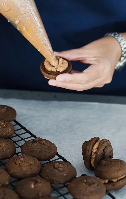 chocolate cream for whoopie pies