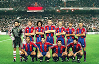 F. C. BARCELONA - Barcelona, España - Temporada 1996-97 - Vitor Baia, Popescu, Fernando Couto, Lauren Blanc, Pizzi, Guardiola y Luis Enrique; Ronaldo, Ferrer, Sergi y Luis Figo - REAL MADRID C. F. 1 (Suker) F. C. BARCELONA 1 (Roberto Carlos p.p.) - 06/02/1997 - Copa del Rey, octavos de final, partido de vuelta - Madrid, estadio Santiago Bernabeu - El Barcelona, que acabaría ganando la Copa al imponerse al Betis en la final, elimina al Real Madrid en octavos tras haber vencido por 3-2 en la ida