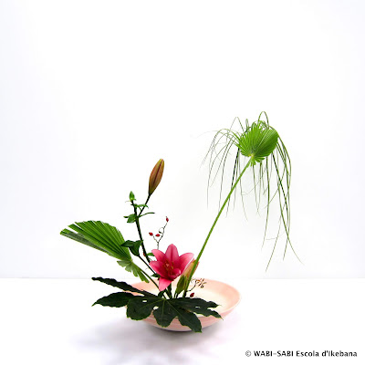 ikebana-jiyuka-freestyle-escola-wabi-sabi