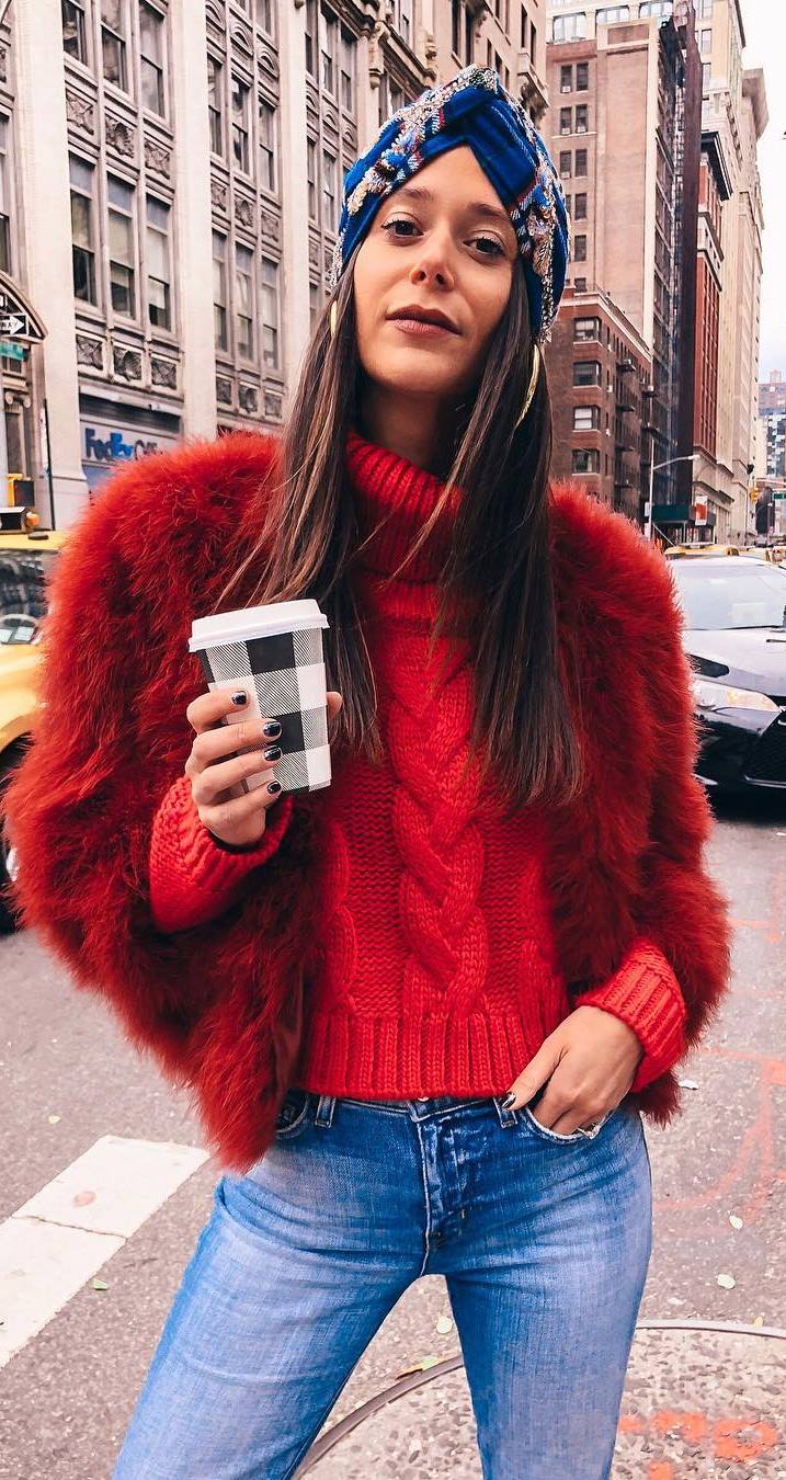 red and denim trends | fur jacket + sweater + jeans