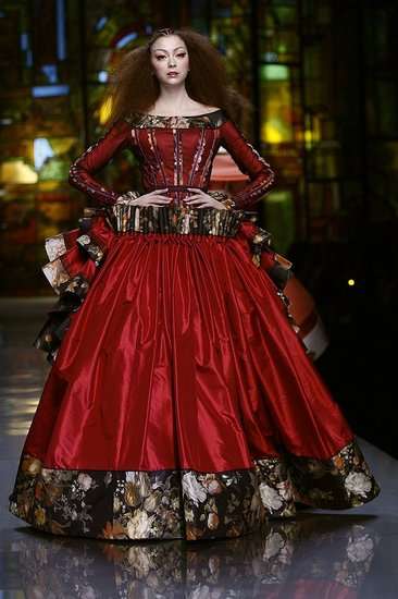 Feminine romantic bridal gowns in gothic style is usually extremely