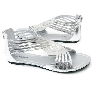 large-size-shoes-silver-gladiator-flat-sandals.jpg