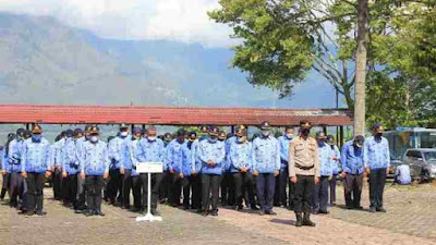 Upacara Peringatan Hari Kebangkitan Nasional dirangkai dengan Hari Pendidikan Nasional Tingkat Kabupaten Samosir, Ayo Bangkit Bersama.