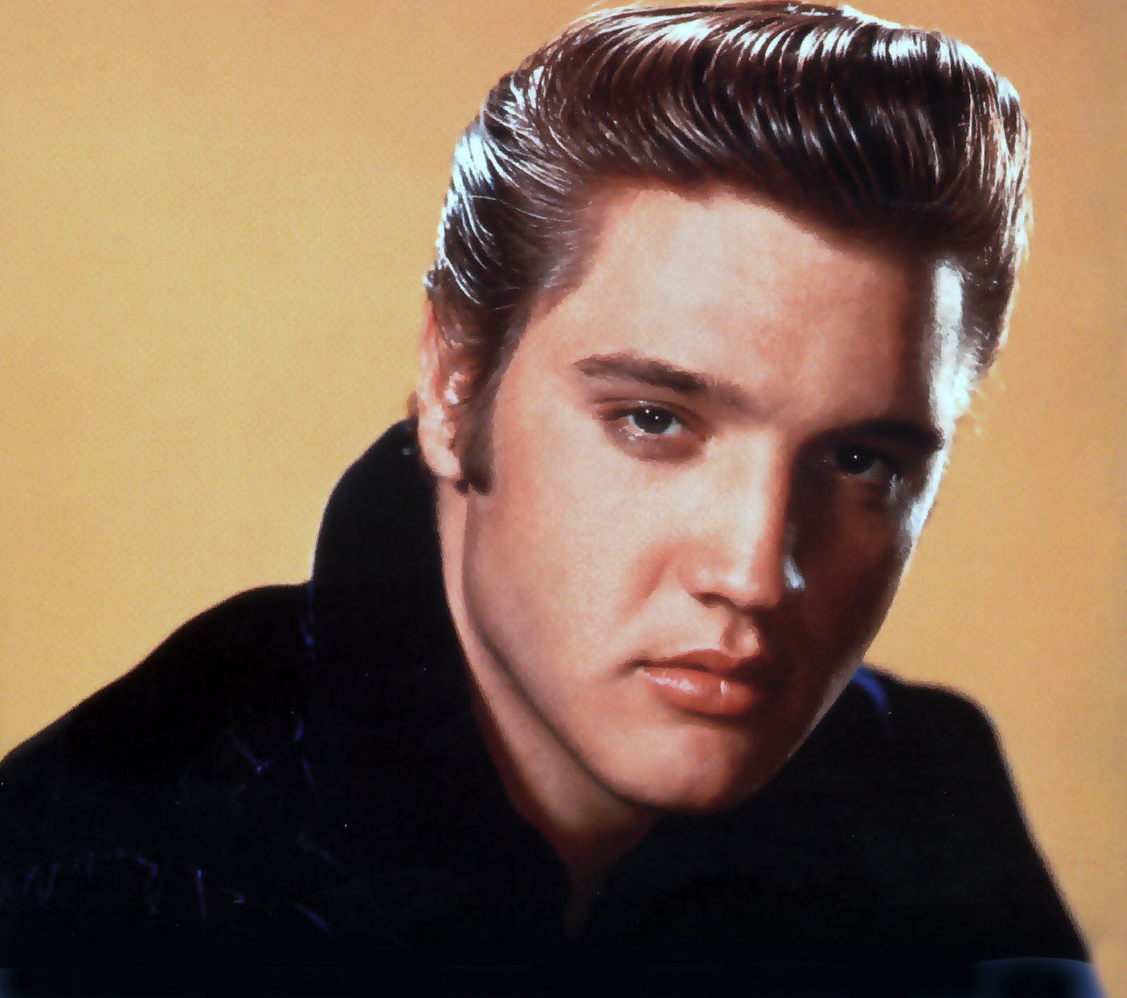 Elvis Presley - Wallpaper Hot
