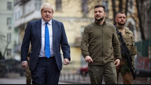 Boris Johnson to say now not time to give up on Ukraine