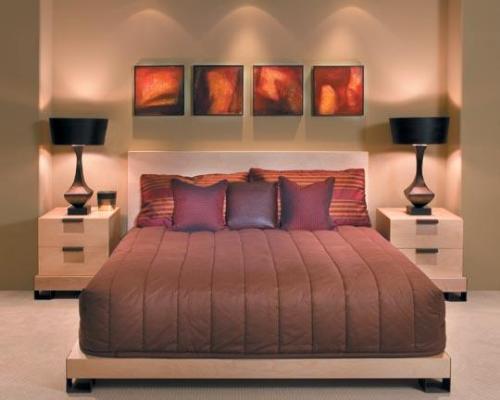 Small Master Bedroom Decorating Ideas