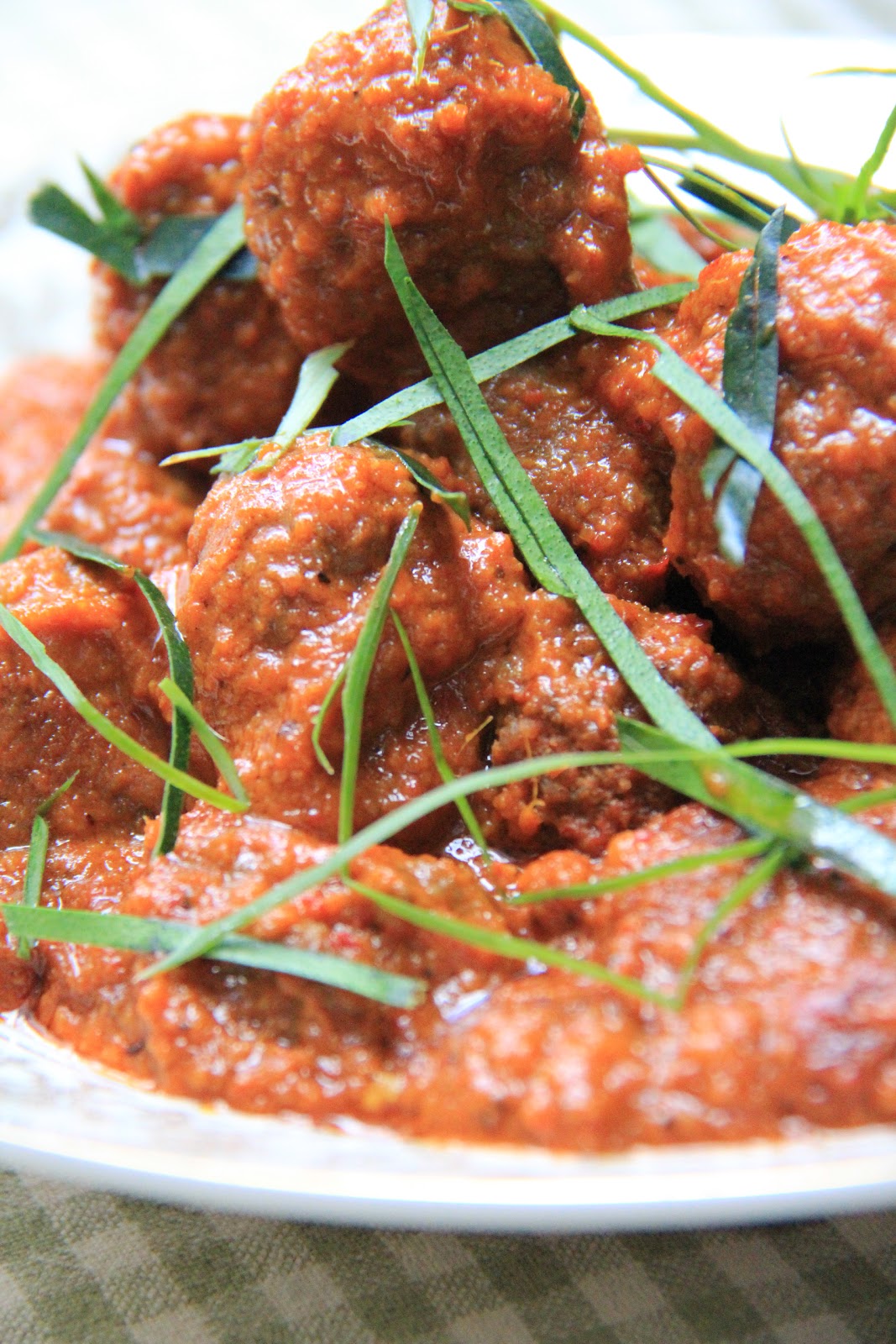 RENDANG BEBOLA DAGING BEREMPAH - masam manis