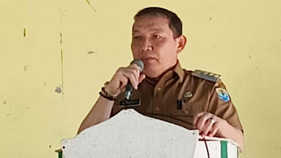 Pj Bupati Serahkan Bansos Stunting kepada 78 KK Di kecamatan Karamat