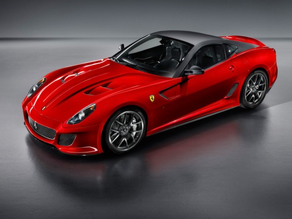 The 599 GTO's more aggressive character is also apparent in a numberof
